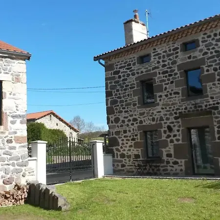 Сasa de vacaciones Rénové Idéal Pour Randos Et Astronomie, Calme Assuré, Proche Puy-en-velay Et Activités Nature. - Fr-1-582-318