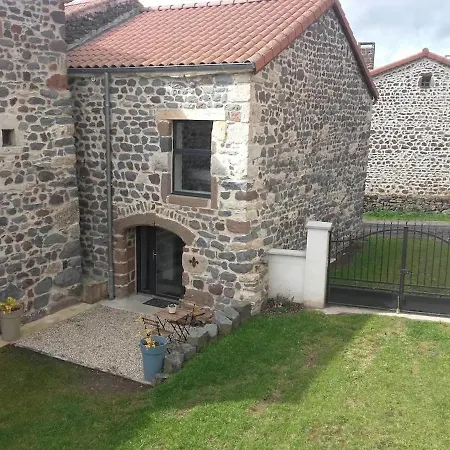 Rénové Idéal Pour Randos Et Astronomie, Calme Assuré, Proche Puy-en-velay Et Activités Nature. - Fr-1-582-318