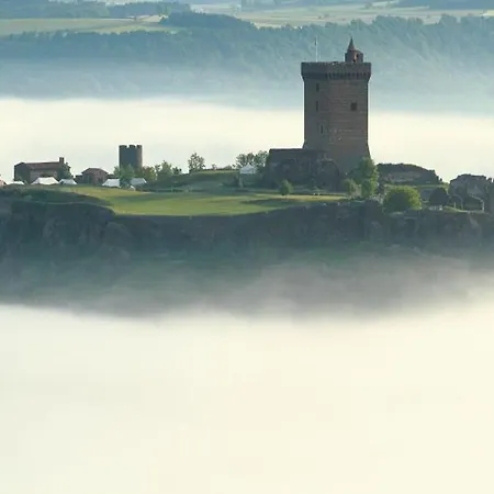 Сasa de vacaciones Rénové Idéal Pour Randos Et Astronomie, Calme Assuré, Proche Puy-en-velay Et Activités Nature. - Fr-1-582-318
